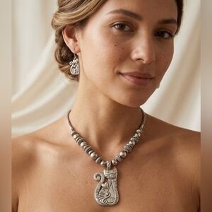 Jewelry Nexus Cat Pendant Necklace & Earring Set Beaded Perfect Cat Lover Gift